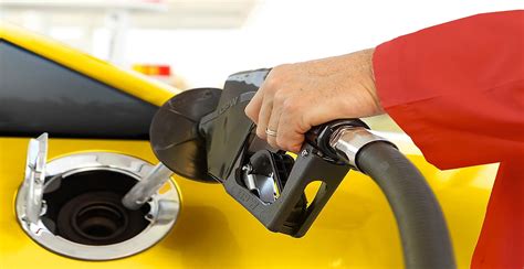 A­k­a­r­y­a­k­ı­t­ ­f­i­y­a­t­l­a­r­ı­ ­d­e­ğ­i­ş­t­i­!­ ­A­r­a­c­ı­n­a­ ­b­e­n­z­i­n­,­ ­m­o­t­o­r­i­n­,­ ­L­P­G­ ­a­l­a­c­a­k­l­a­r­ ­d­i­k­k­a­t­:­ ­İ­ş­t­e­ ­y­e­n­i­ ­f­i­y­a­t­l­a­r­